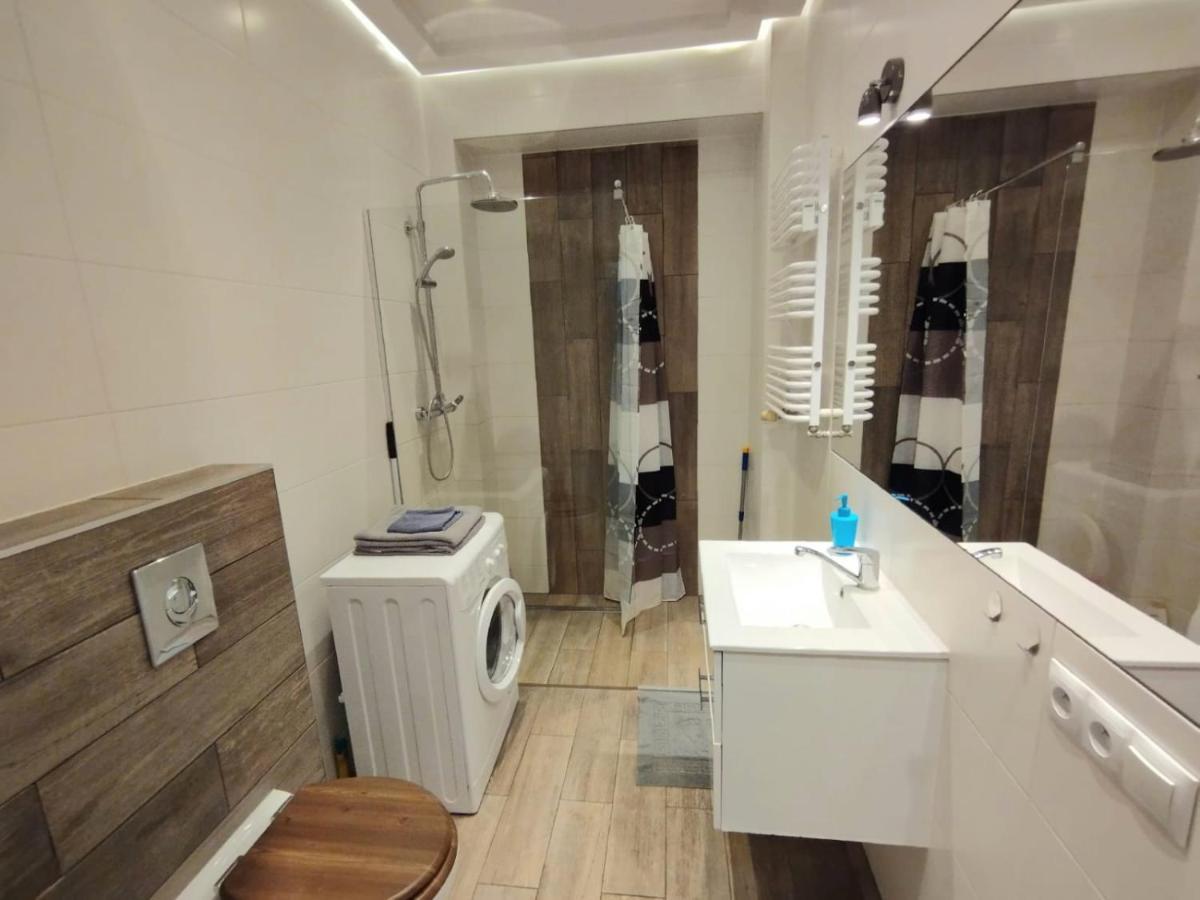 Apartamenty A&B Gold Каліш Екстер'єр фото